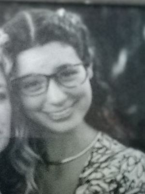 Isabel, 24