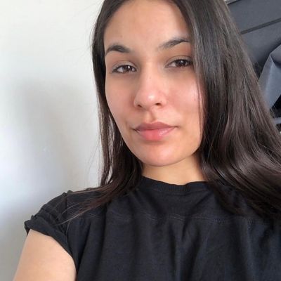 Janetvarela, 45
