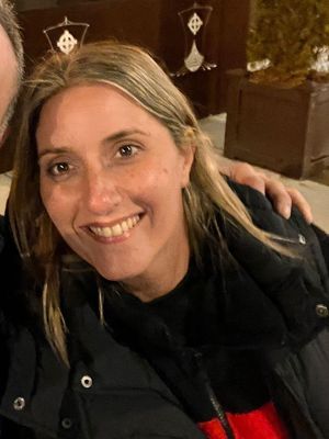 Monica, 38