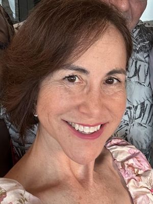 Liz, 61
