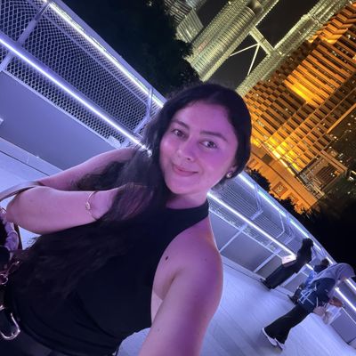 Liliana, 30