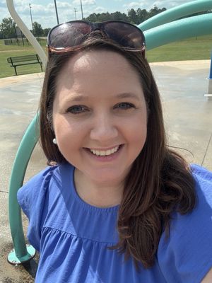 Megan, 37
