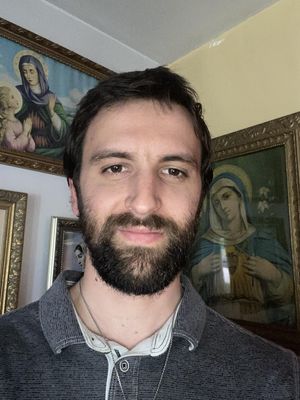 Hugo, 30