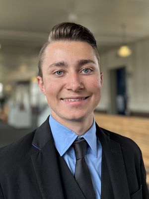 Collin, 19