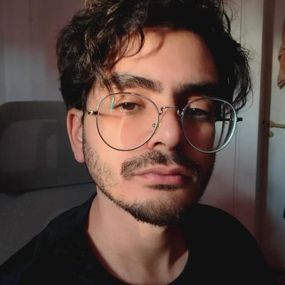 Thomas, 29