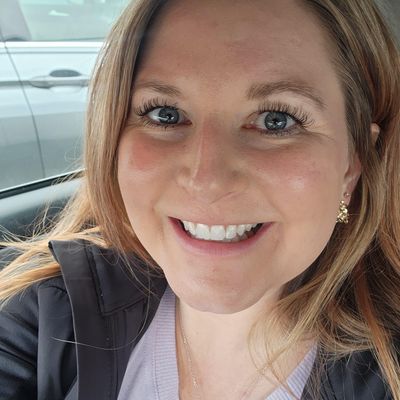 Maria, 38