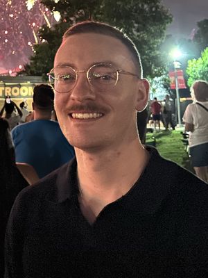 Sam, 28