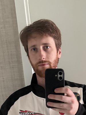 Joe, 25
