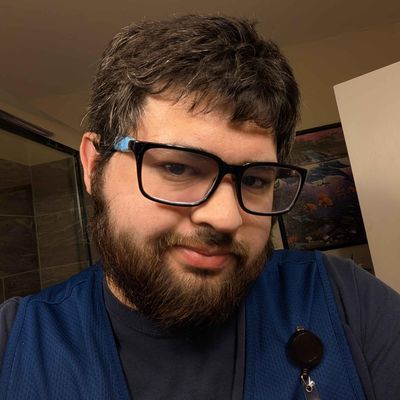 Miguel, 27