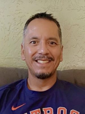 Ravi, 52