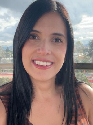 Tatiana, 36
