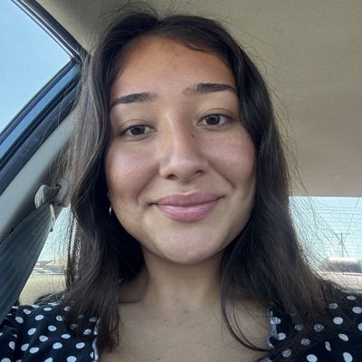 Diana, 22