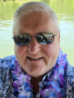 Carl, 72