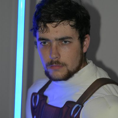Robert, 23