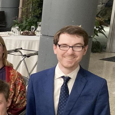 Richard, 24