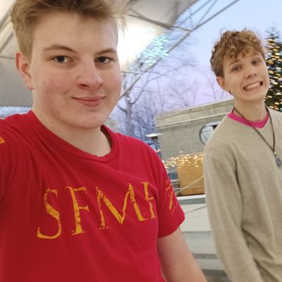 Zachary, 20
