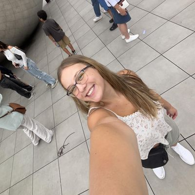 Kristen, 21