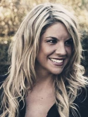 Caren, 45