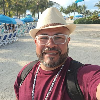 Armando, 48