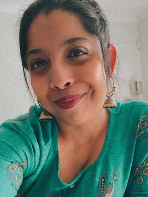 Donna Rose, 31