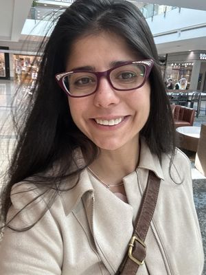 Alessandra, 35