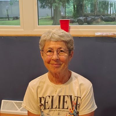 Tina, 69