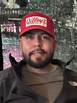 Sergio, 34