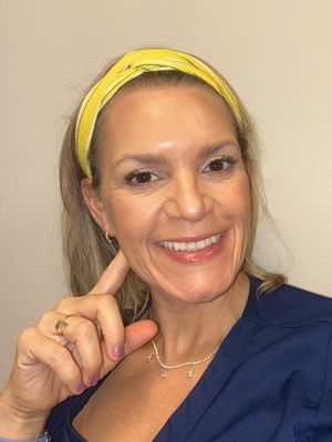 Lauren, 45