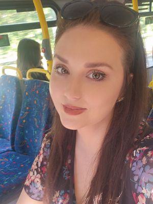 Jen, 34