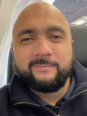 Jorge, 43