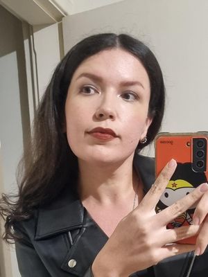 Yasmin, 31