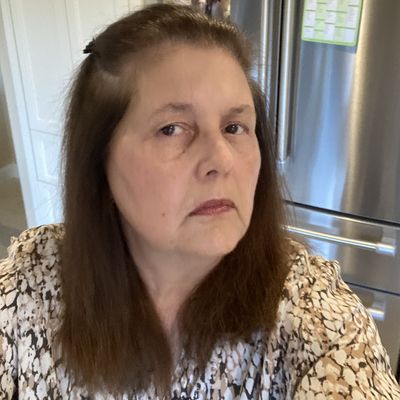Patricia, 72