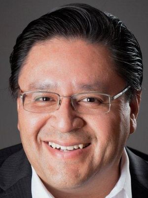 Enrique, 59