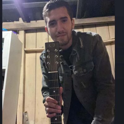 Jose, 26