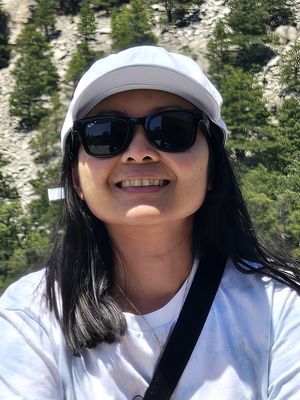 Marie, 43