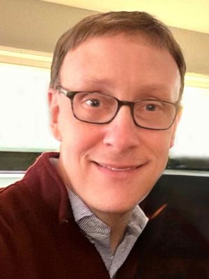 Jonathan, 50