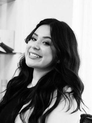 Yoeli, 27