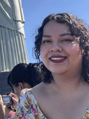 Ivonne, 29