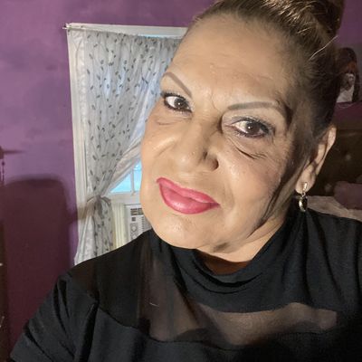 Leticia, 71