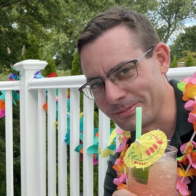 Vince, 39