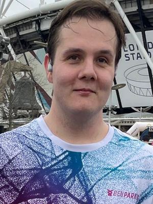 Andrew, 28