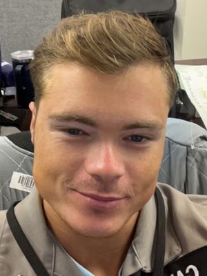 Cale, 28
