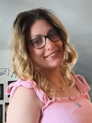 Brooke, 28