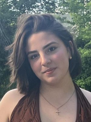 Brooke, 19