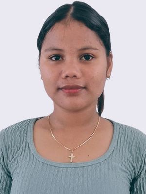 Leah, 21