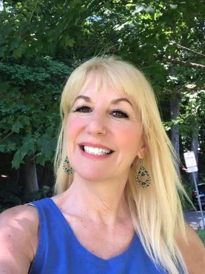 Shari, 66