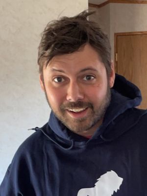 Kyle, 33