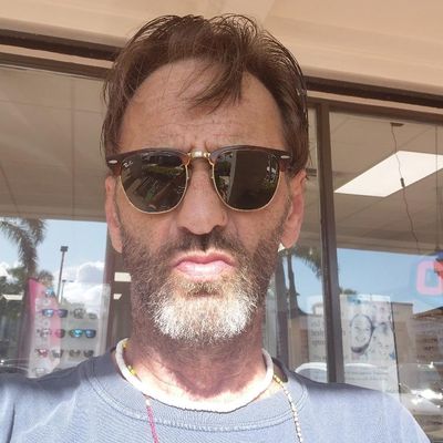 Sean, 58