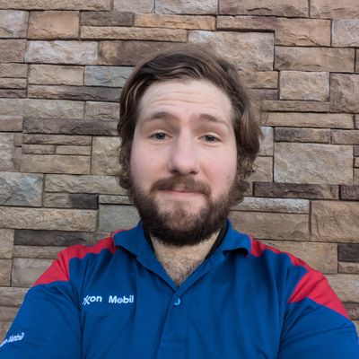 Frank, 32