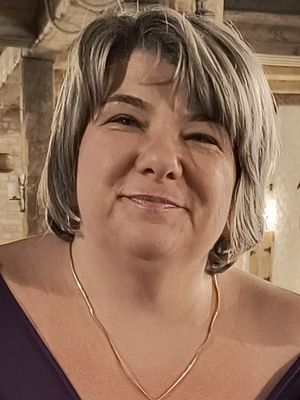 Eva, 47